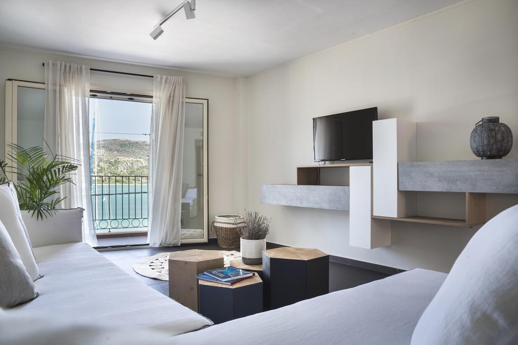 Argostoli Marina Suites Buitenkant foto